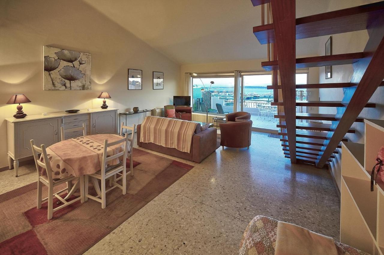 Superbe Duplex Idealement Situe Proche Plages Avec Grande Terrasse Vue Port !L A1B59 Cannes Exterior foto